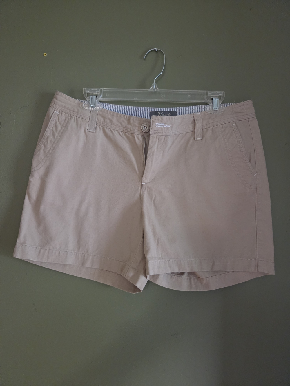 Natural Reflections Women's Chino Shorts - Khaki/Tan